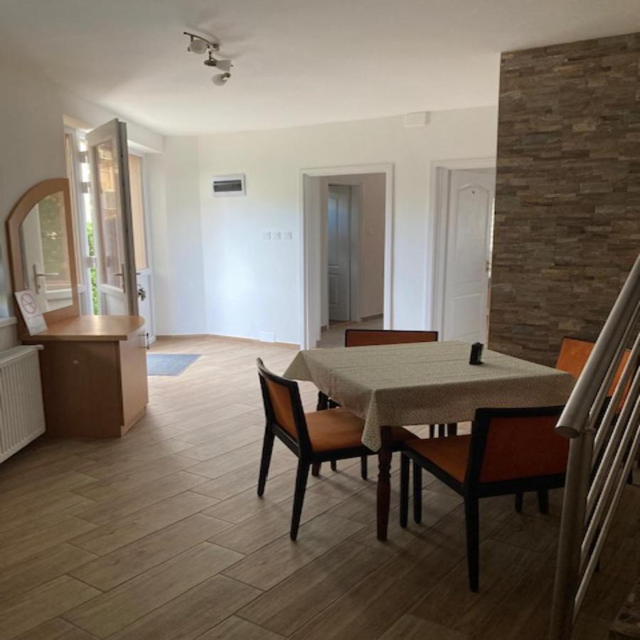 Pegazus Vendeghaz Hotel Hajdúszoboszló Eksteriør billede